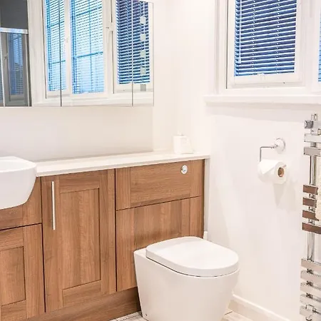 Town Centre Convenient For The Fells Keswick (Cumbria)